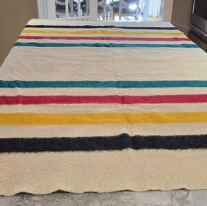 Hudson's Bay Wool Four Point Queen Blanket Classic Vintage Striped Quilt Bedding